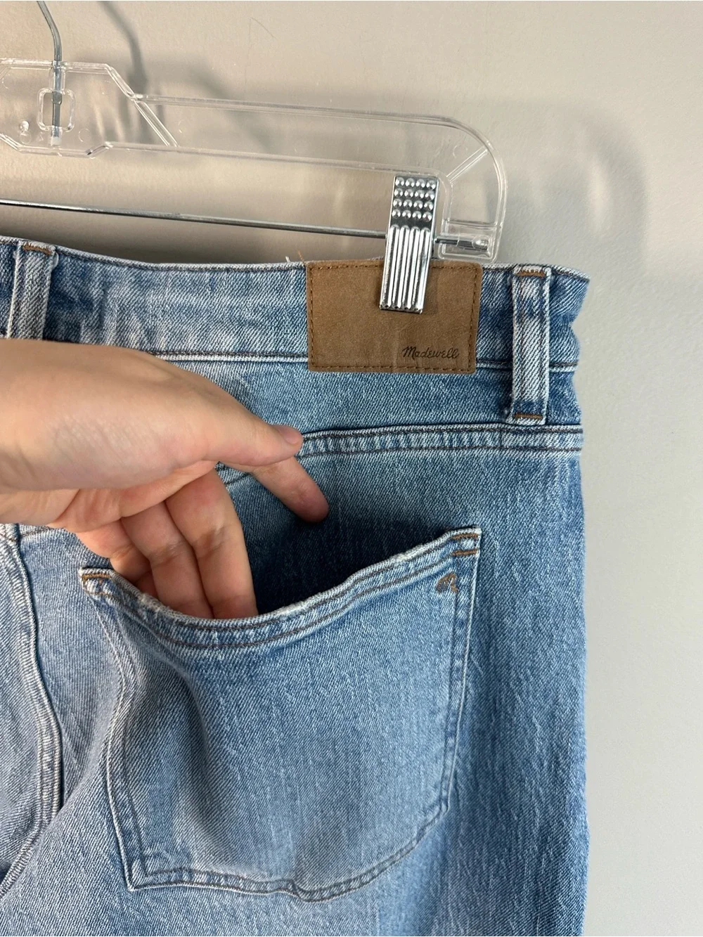 Madewell Curvy 90’s Straight Leg Jeans Size 31P